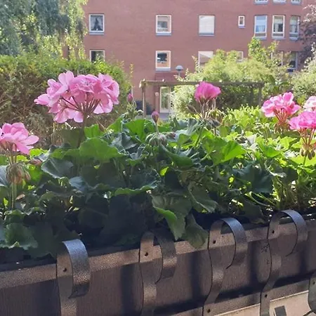 Two-bedroom In City Center Of Close To Copenhagen Homestay Malmo